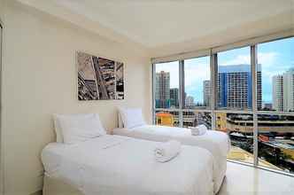 Kamar Tidur 4 The Towers Chevron Renaissance Holidays Gold Coast