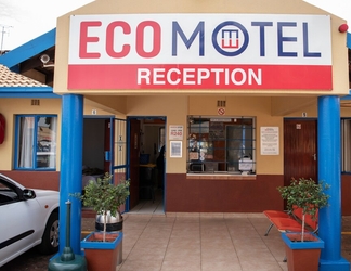 Exterior 2 Ecomotel Germiston