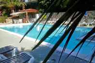 Swimming Pool Residence La Carruba