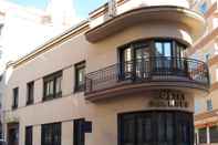 Exterior Hostal Granada