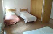 Bedroom 3 Casa Rural Albergue Fuente Bellido - Hostel