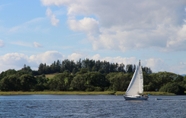 Tempat Tarikan Berdekatan 5 Lakeside Village Větrník