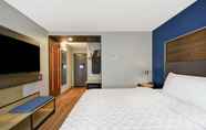 Bedroom 6 Tru by Hilton Beavercreek Dayton