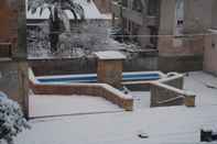 Swimming Pool B&B Funtana Rosa