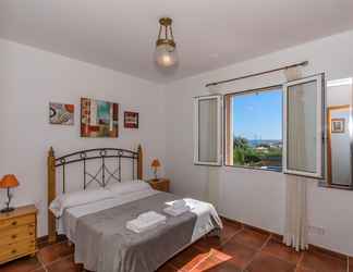 Bedroom 2 Villa Betonia