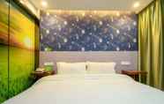 Bilik Tidur 2 Vatica Shanghai Pudong New District DiShuiLake Hotel