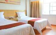 Bilik Tidur 3 GreenTree Alliance Sanya First Market Hotel