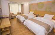 Bedroom 3 GreenTree Inn Zhongshan West District Fuhua Road Hotel
