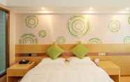 Bilik Tidur 2 GreenTree Inn Chengdu Zoo Zhaojue Temple South Road Subway Station Express Hotel