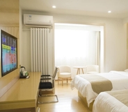 Bedroom 5 GreenTree Inn Jinan Yaoqiang Airport Airport Road Business Hotel