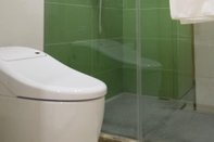 In-room Bathroom GreenTree Inn Jinan Yaoqiang Airport Airport Road Business Hotel