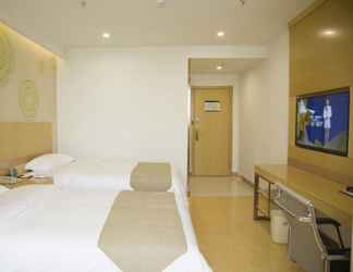 Bedroom 2 GreenTree Inn Jinan Yaoqiang Airport Airport Road Business Hotel