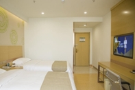 Bedroom GreenTree Inn Jinan Yaoqiang Airport Airport Road Business Hotel