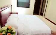Bedroom 6 GreenTree Inn NanJing DaChang Getang Metro Station Express Hotel