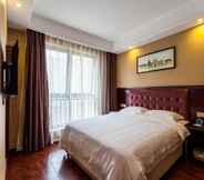 Bedroom 6 GreenTree Inn Chengdu high-tech Development West Zone Shidai Tian Street Express Hotel