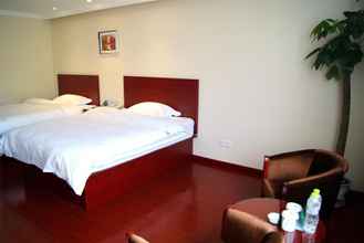 Bedroom 4 GreenTree Inn Shanghai Sheshan national tourist resort Express Hotel