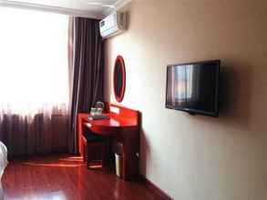 Bedroom 4 GreenTree Inn Jinan Gaoxin District Suncun New District Express Hotel