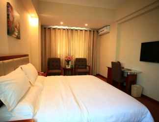 Kamar Tidur 2 GreenTree Inn Sanya Heping Street Lover Bridge Express Hotel