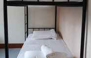 Kamar Tidur 4 Farm Guest House - Hostel