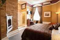 Kamar Tidur Clocktower Inn