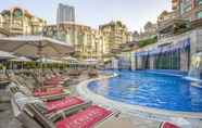 Swimming Pool 2 Roda Al Murooj Residences