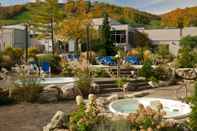 Kolam Renang Blue Mountain Resort Inn