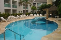สระว่ายน้ำ Apartamento Sabel Residence