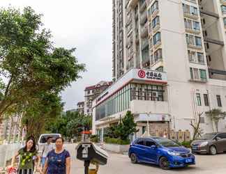 Luar Bangunan 2 Locals Boutique Apartment Huafa Plaza 11