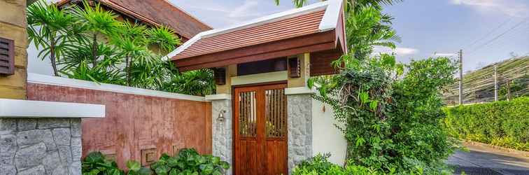 Bangunan Villa Toba by Tropiclook