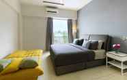 Kamar Tidur 3 2 Bedrooms Apartment By The Sea