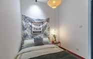 Kamar Tidur 2 Locals Boutique Apartment Huafa Plaza 33