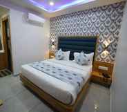 Bedroom 5 Hotel Maryland by Sky Stays