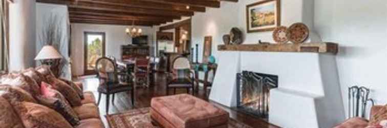 Lobi Cielo Lindo - Secluded Southwestern Retreat Within Minutes of Downtown