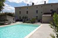 Swimming Pool Chambres d'Hôtes Le Marais Picotin