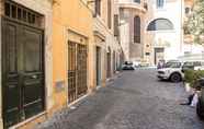 Exterior 4 Rental In Rome Beato Angelico Second Apartment