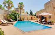 Swimming Pool 6 Superlative 4 Bedroom Villa With Private Pool