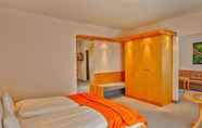 Phòng ngủ 5 Trip Inn Hotel Zum Riesen