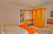 Kamar Tidur 5 Trip Inn Hotel Zum Riesen