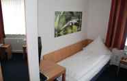 Bedroom 7 Hotel Römerhof by Trip Inn