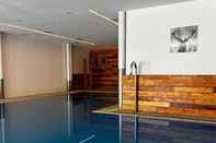 Swimming Pool Grichting Hotel & Serviced Apartments