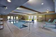 Swimming Pool Home2 Suites by Hilton Dayton South