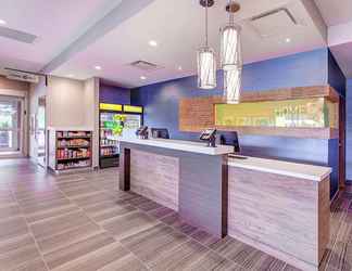 Lobby 2 Home2 Suites By Hilton Toronto Brampton