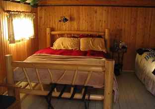 Bedroom 4 Fortress Lake Wilderness Retreat