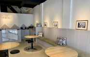 Bar, Kafe, dan Lounge 4 Stay Inn Hostel Jakarta - Adults only