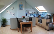 Bedroom 3 Immaculate 1-bed Apartment Cornwall With hot tub