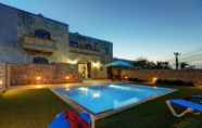 Swimming Pool 3 Villa Savona 3 Bedroom Villa With Private Pool