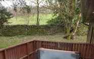 Entertainment Facility 7 Birch Lodge 23 With Hot Tub, Newton Stewart