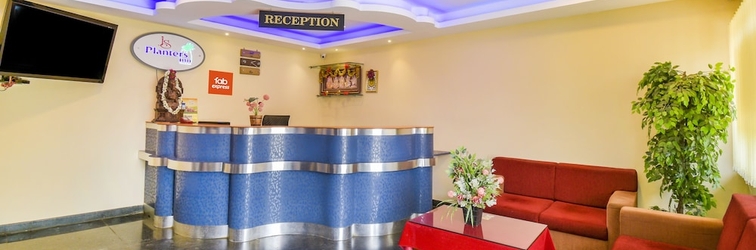 Lobi FabHotel JS Planters