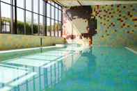 Swimming Pool Hotel Seeblick