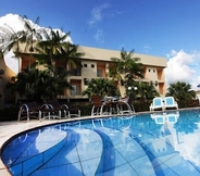 Swimming Pool 7 Augustus Hotel